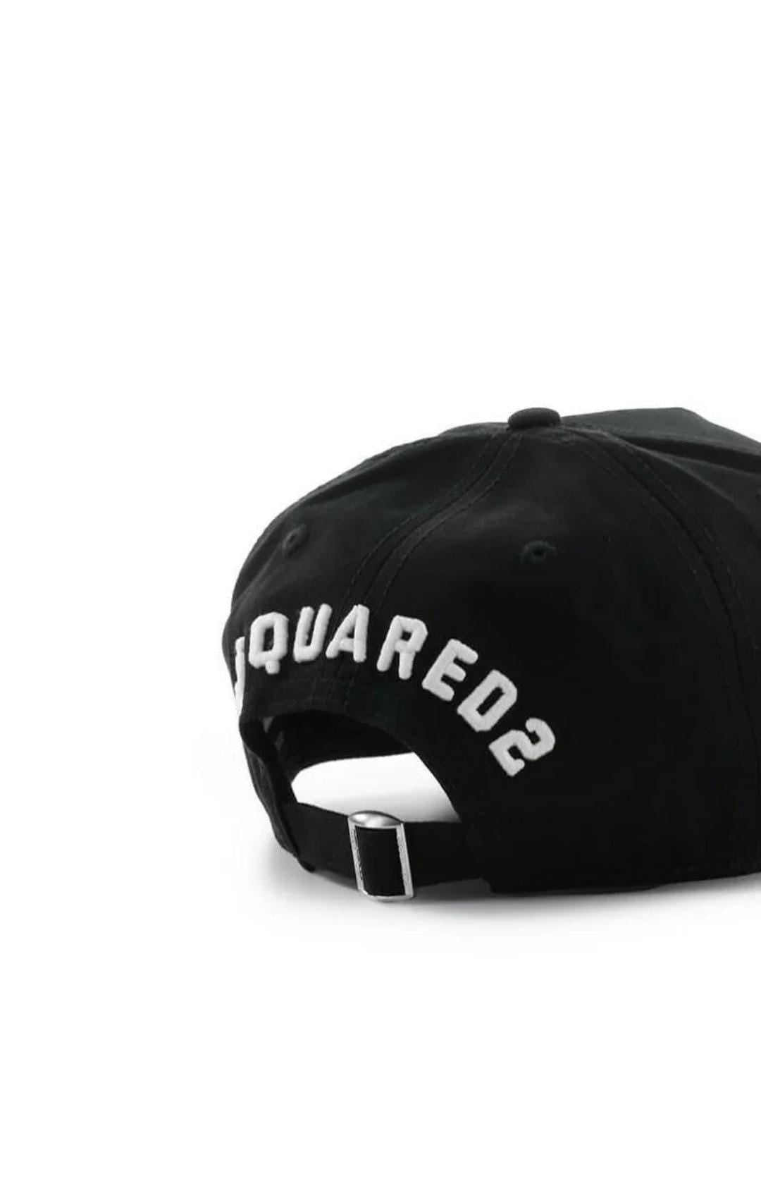 Cappello DSQUARED2 RICAMATO