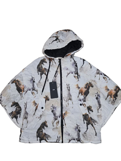 Piumini F**K modello  pipistrello  bianco fantasy