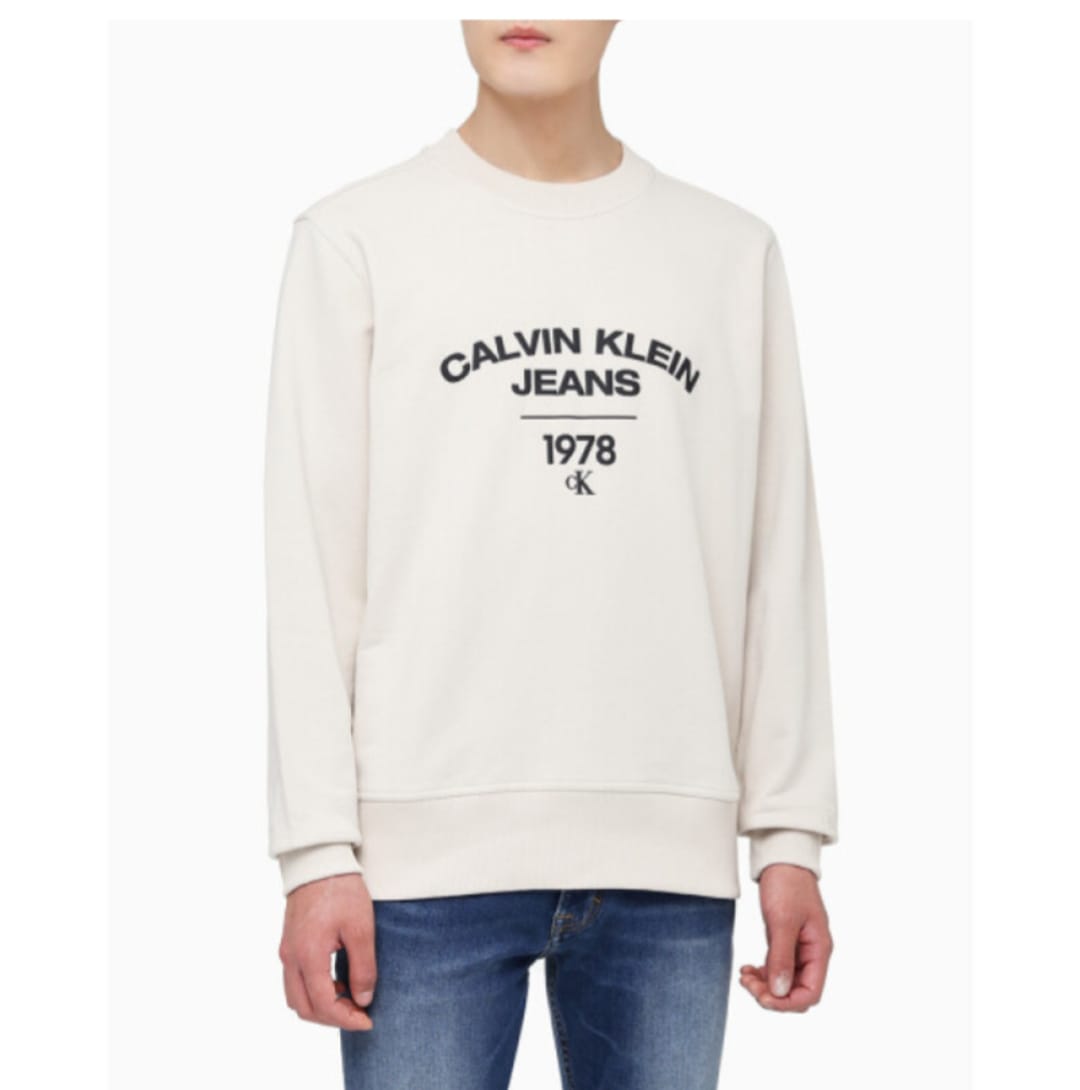 Felpa Calvin Klein  garzata in maxi logo