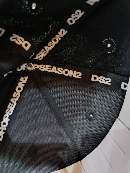 Cappello DS2 nero con stampa B02