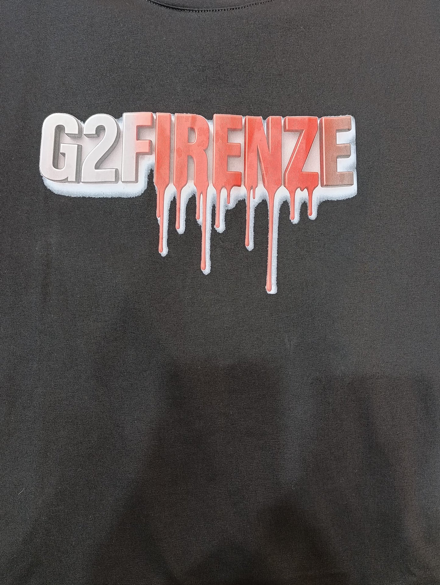 T-shirt G2 FIRENZE con maxi logo rilievo 23T