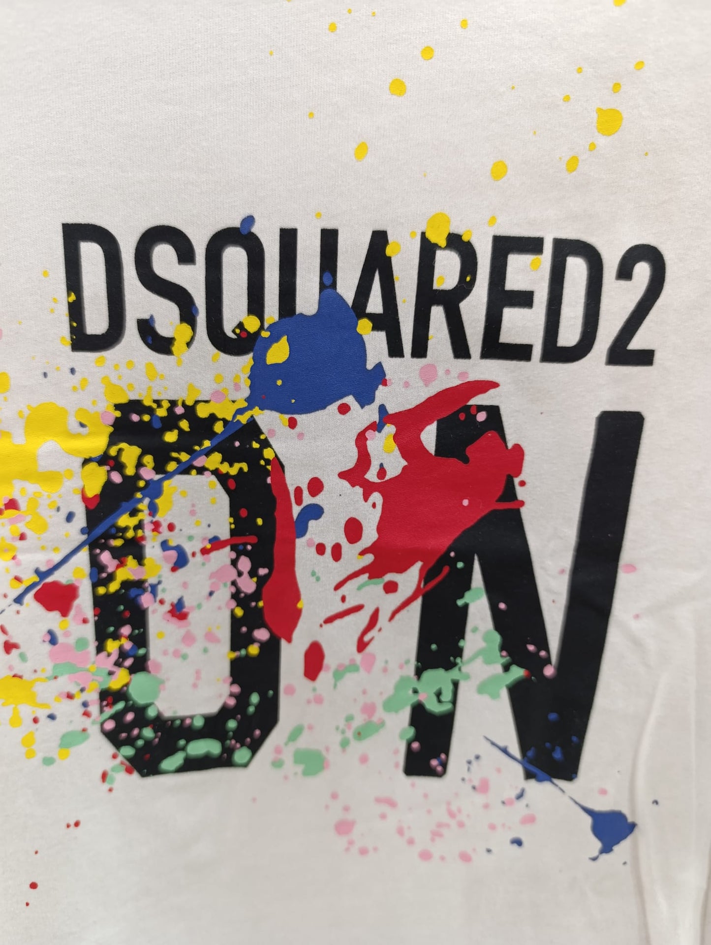 T-shirt DSQUARED2 con maxi logo a schizzi 252