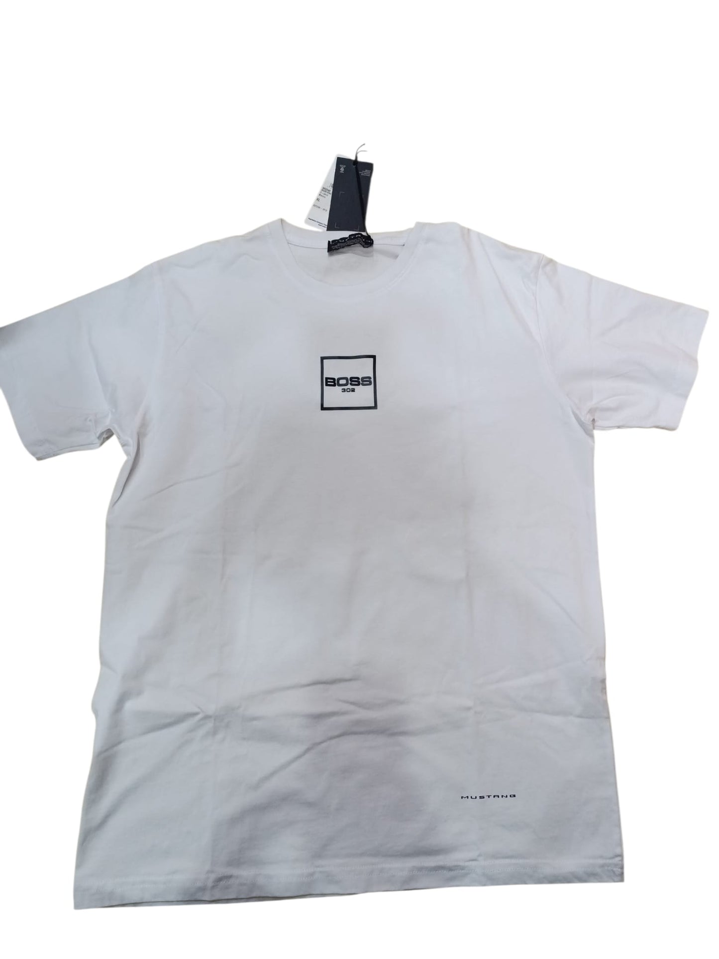 T-shirt MUSTANG BOSS con logo centrale 3D 048